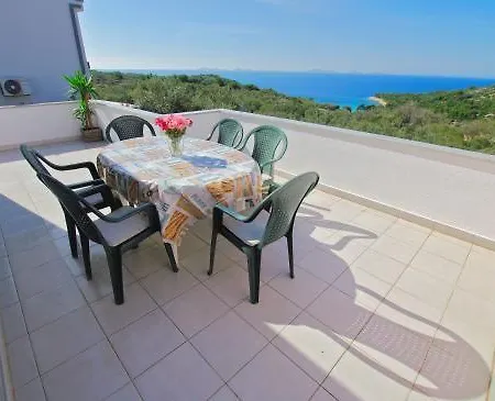 Apartment Apartman Kornati Seaview 6+1 Id 628 Murter